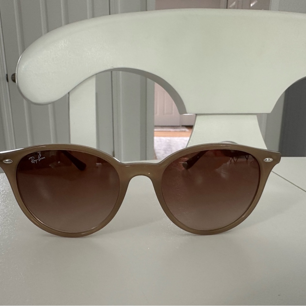 Ray-Ban Women's Sunglasses